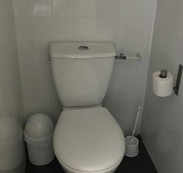 ホテル Hôtel Restaurant L'atelier Des Cousins