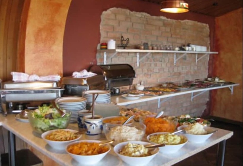 膳宿费 Berggasthaus Gisiboden