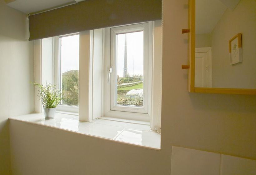 Acogedora Casa De Campo  Casa De Dos Habitaciones, Capacidad Para 4