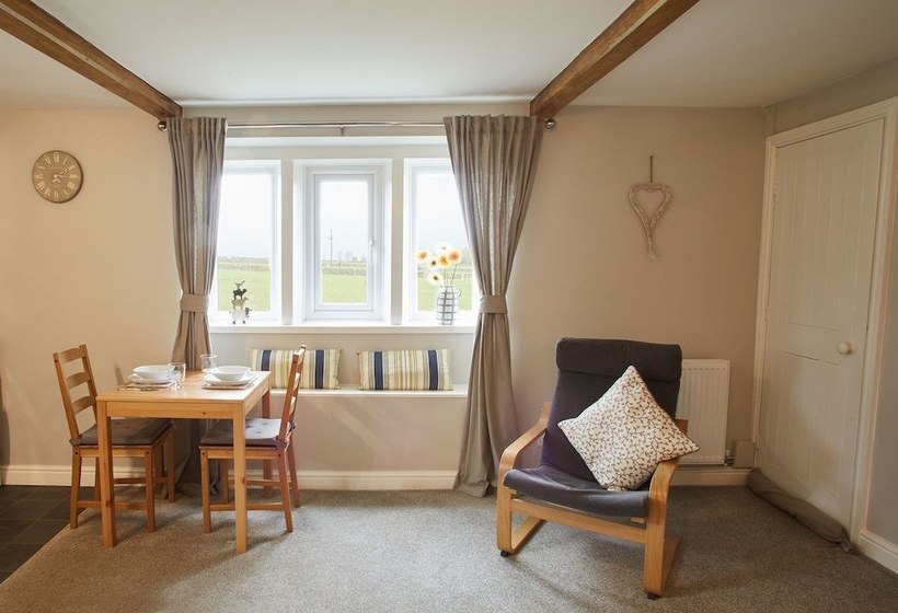 Acogedora Casa De Campo  Casa De Dos Habitaciones, Capacidad Para 4