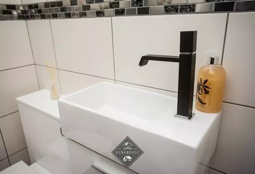 ユースホステル Celtic House