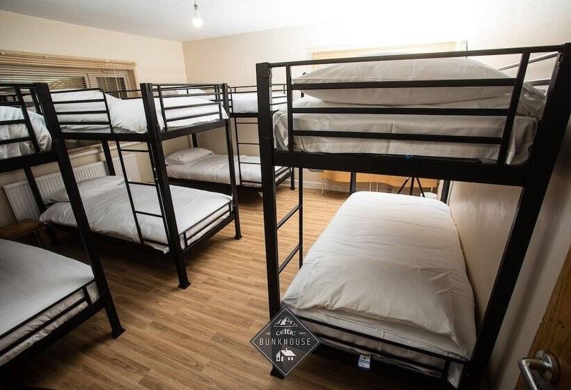 ユースホステル Celtic House