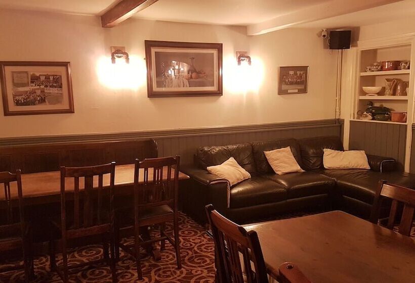 Hostal The Antelope At Upavon