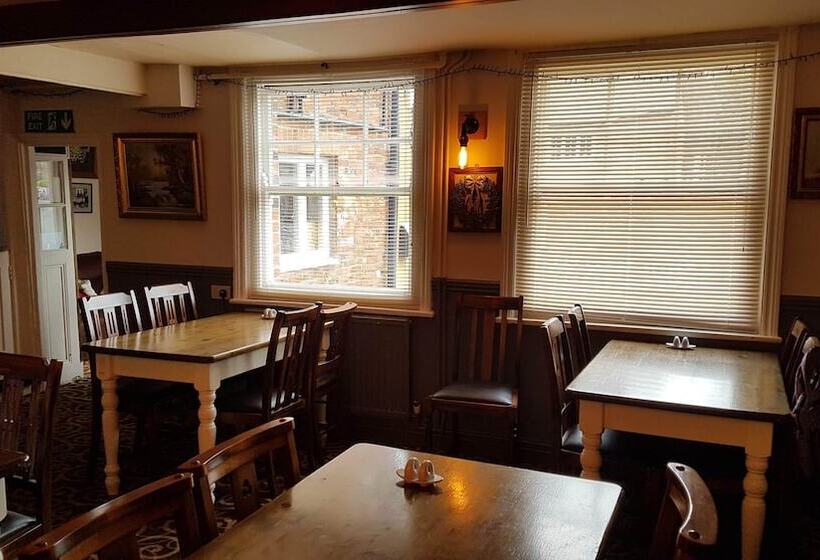 Hostal The Antelope At Upavon