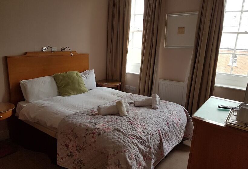 Hostal The Antelope At Upavon