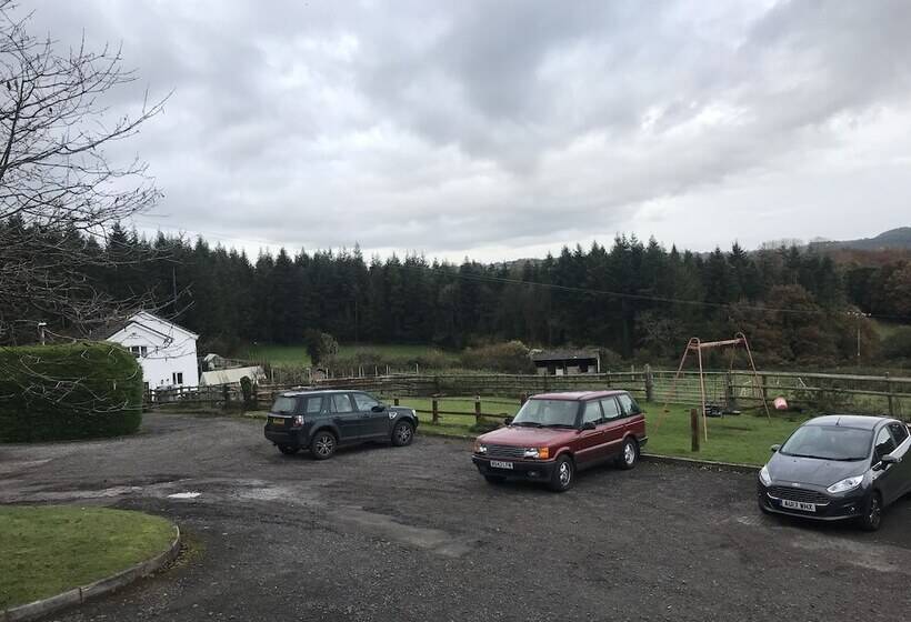 住宿加早餐  The Huntsman