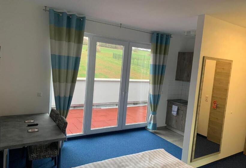 בית מלון כפרי Am Spielacker