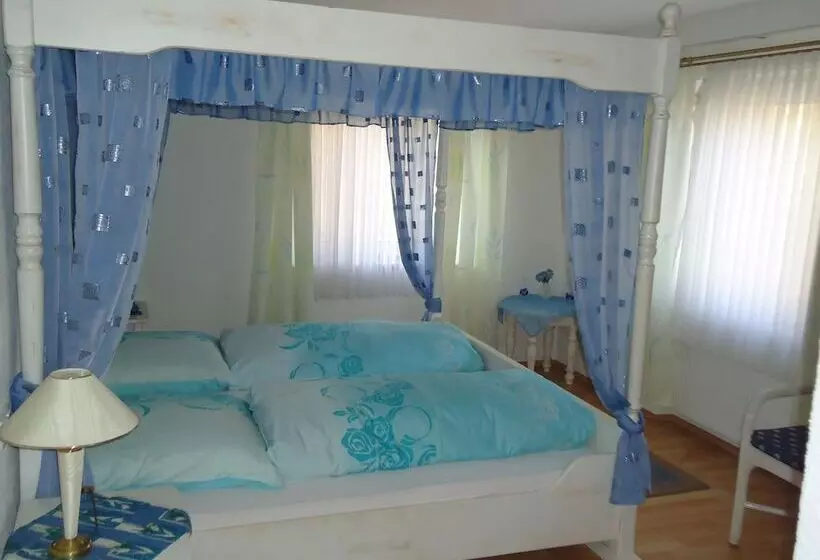 Hotelli Grenzbachmühle