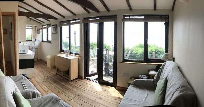 בית מלון כפרי Jaru