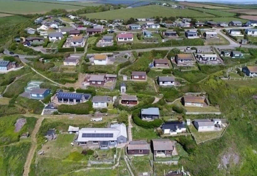 בית מלון כפרי Jaru