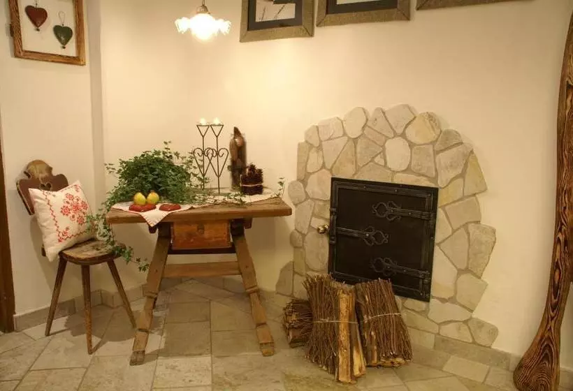 ホテル Ostaria Posta