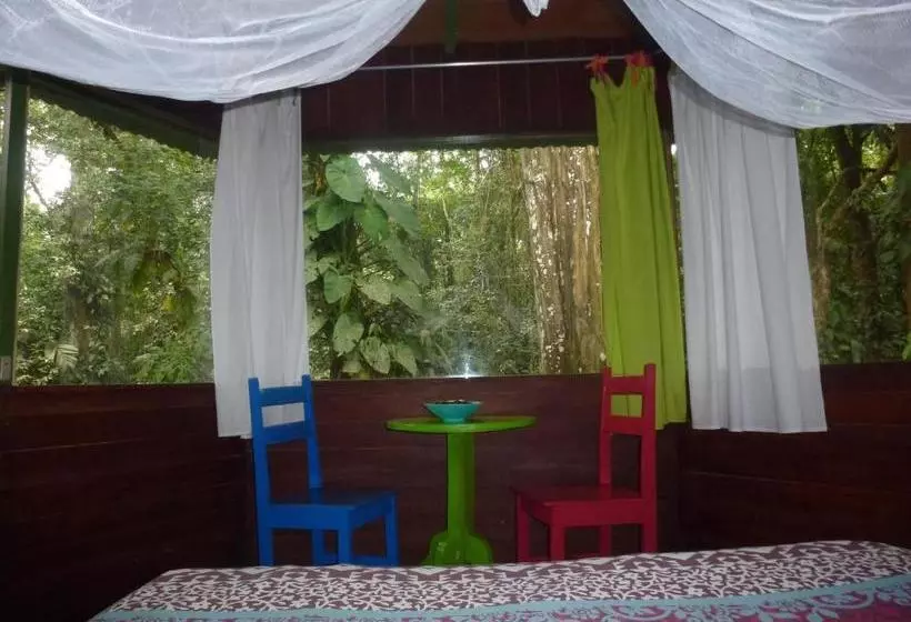 Majatalo Finca Valeria Treehouses Glamping