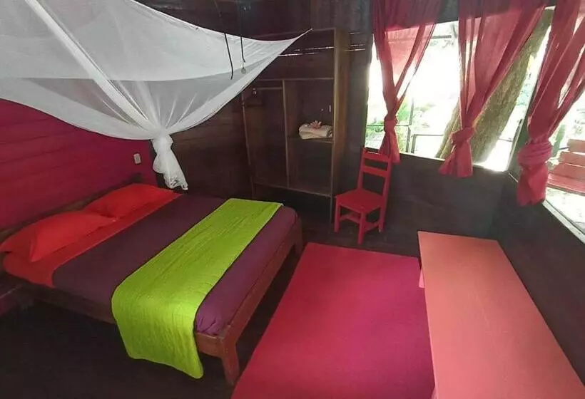 Majatalo Finca Valeria Treehouses Glamping