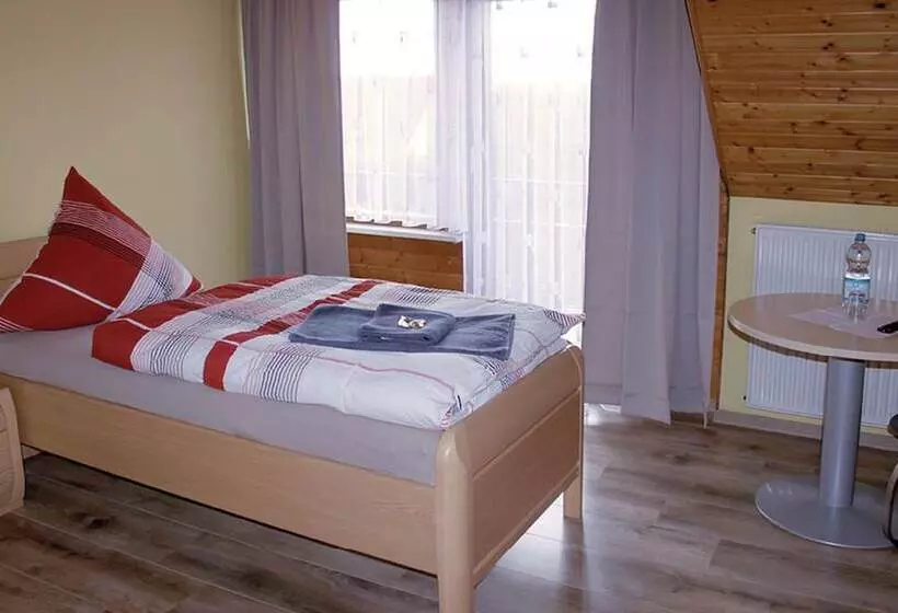 Majatalo Haus Hochwaldhöhe