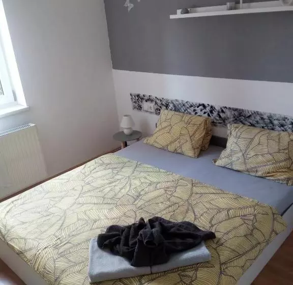 Majatalo Landhaus Tirol