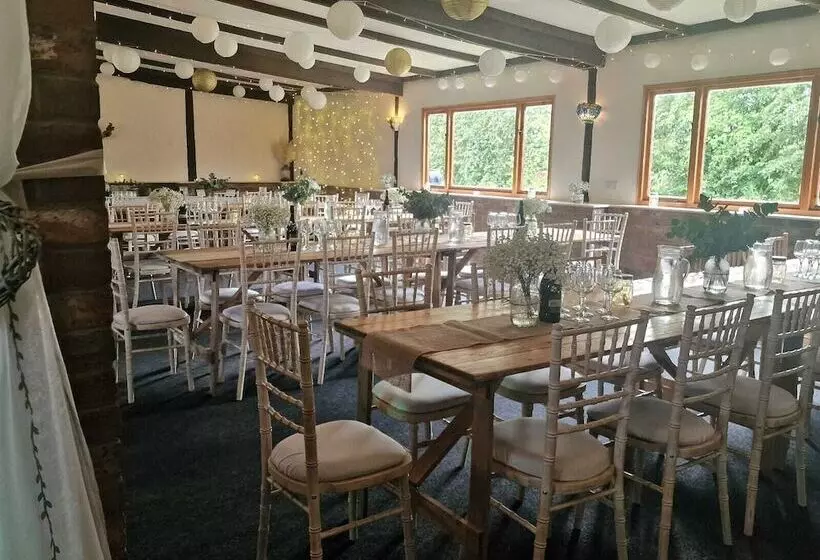 Setcops Farm Holiday Cottages