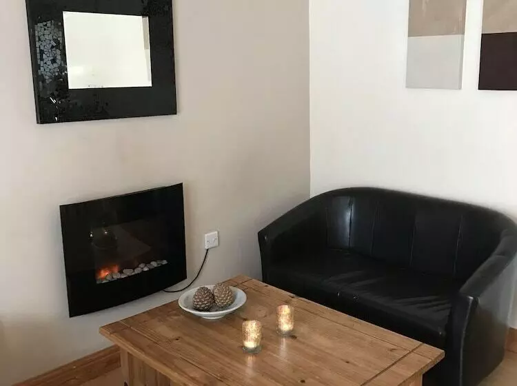 Setcops Farm Holiday Cottages