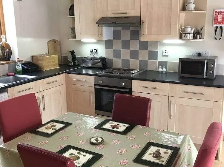 Setcops Farm Holiday Cottages