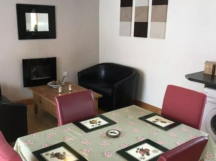 Setcops Farm Holiday Cottages