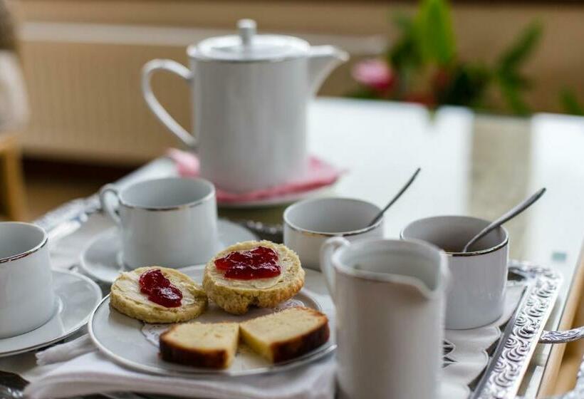 Ael Y Bryn Luxury B&b, North Pembrokeshire