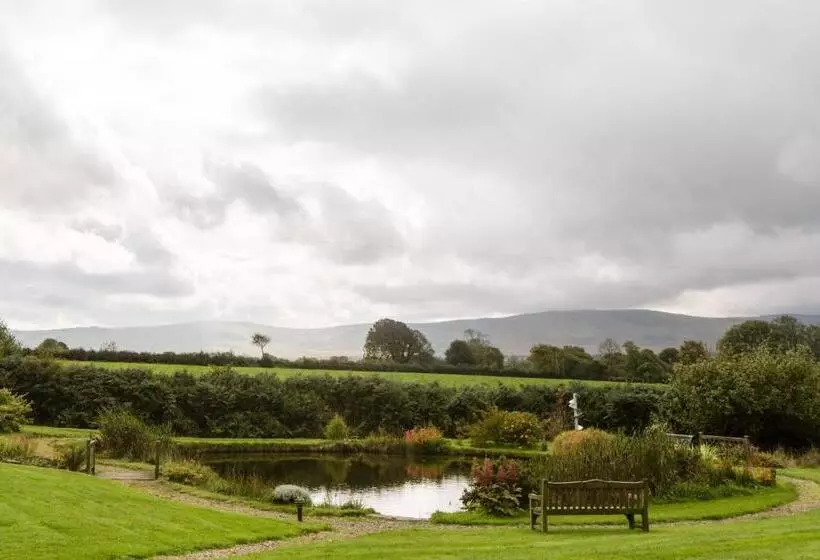 Ael Y Bryn Luxury B&b, North Pembrokeshire