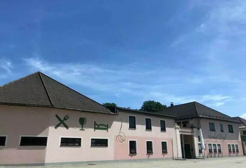 Retkeilymaja Gasthof Birgl