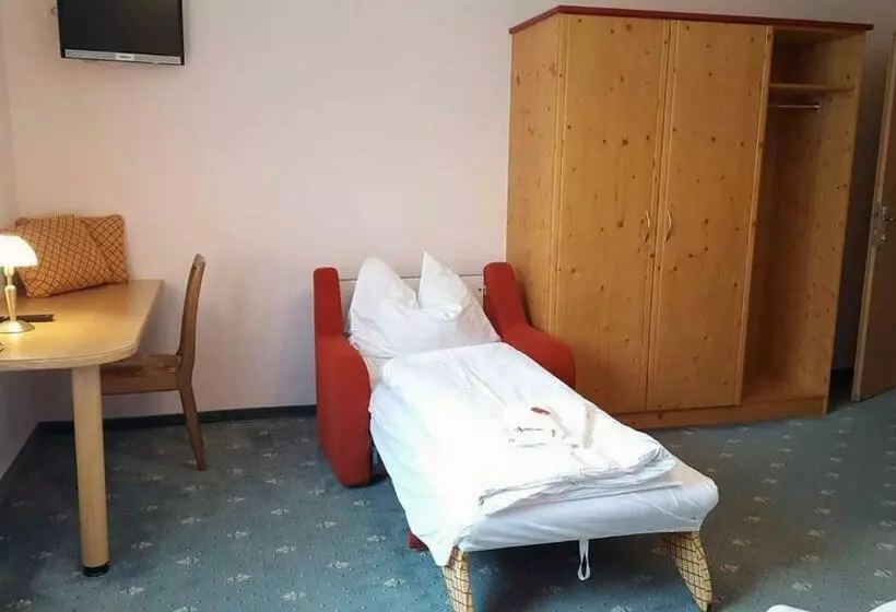 Retkeilymaja Gasthof Birgl