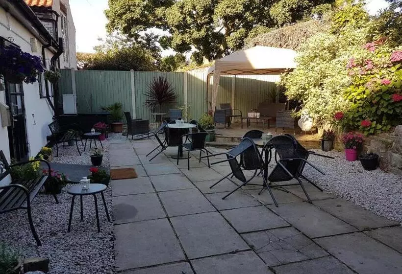 Retkeilymaja Jolly Sailor