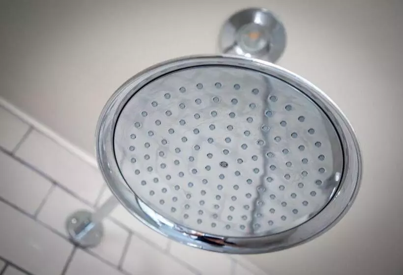 Retkeilymaja The Lion Bicester