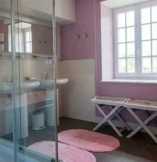 ベッドアンドブレックファースト Chateau Le Colombier