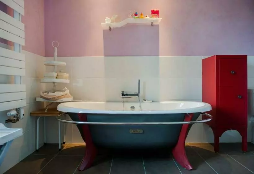 ベッドアンドブレックファースト Chateau Le Colombier