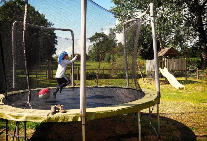 צימר Chateau Le Colombier