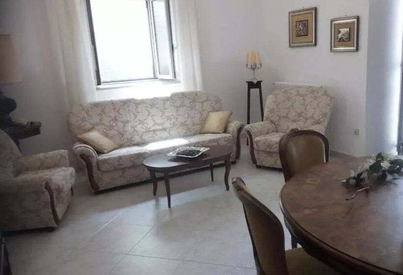 Aamiaismajoitus (B&B) Il Giardino Di Niu