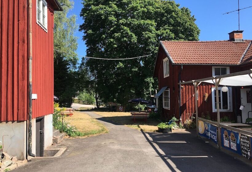 Cafe Sergel Bed & Breakfast