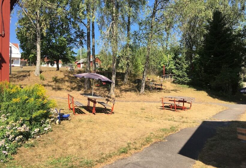 Cafe Sergel Bed & Breakfast