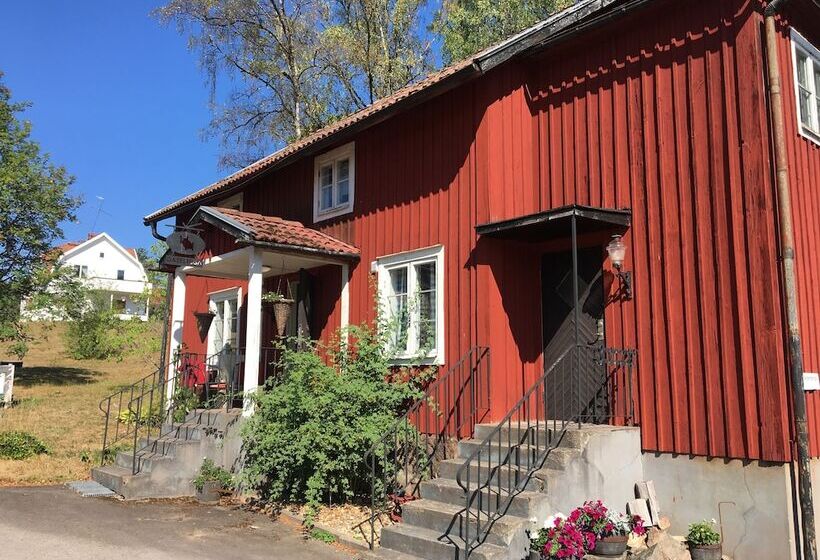 Cafe Sergel Bed & Breakfast