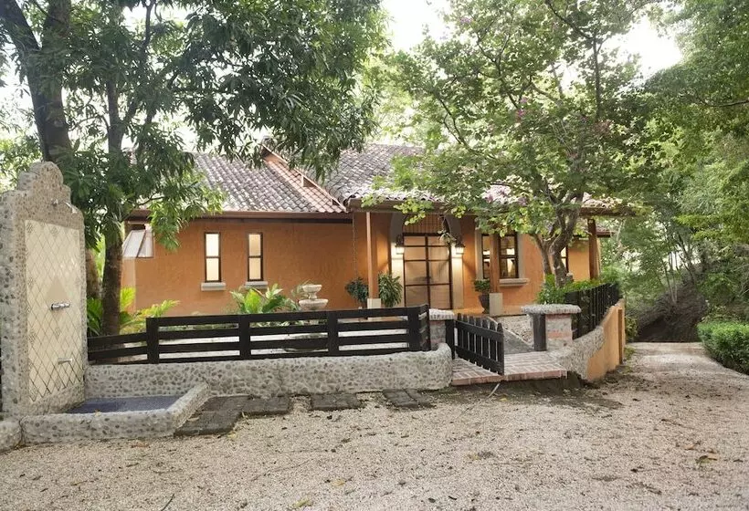 Hostelli Hacienda Barrigona