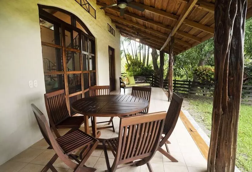 Hostelli Hacienda Barrigona