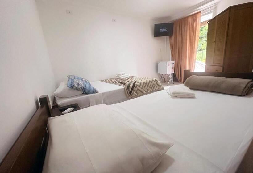 פונדק Pousada Sobre As Ondas De Picinguaba