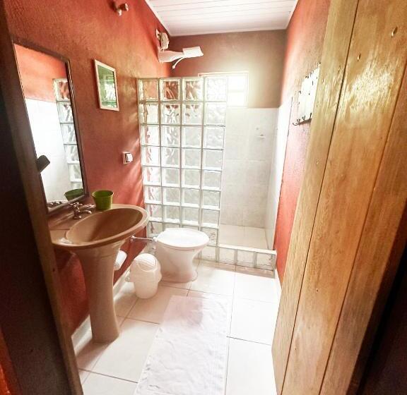 פונדק Pousada Sobre As Ondas De Picinguaba