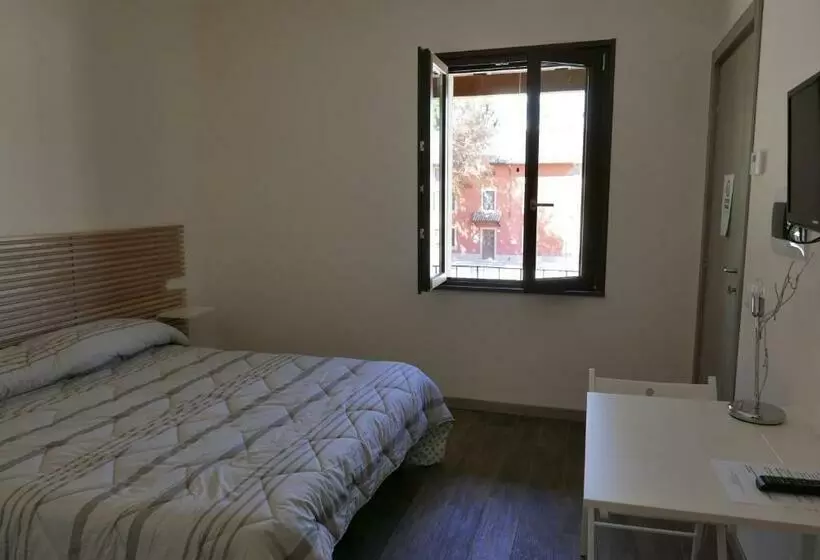 Hotelli Agriturismo Boschi Celati