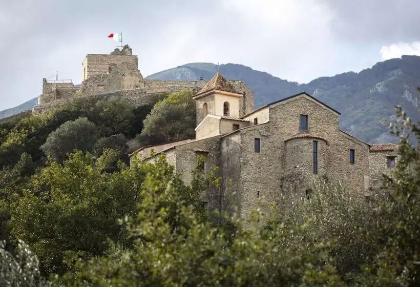 ホテル Albergo Diffuso Quaglietta