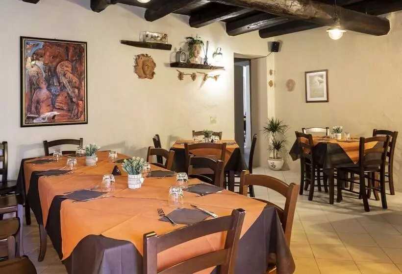 ホテル Albergo Diffuso Quaglietta