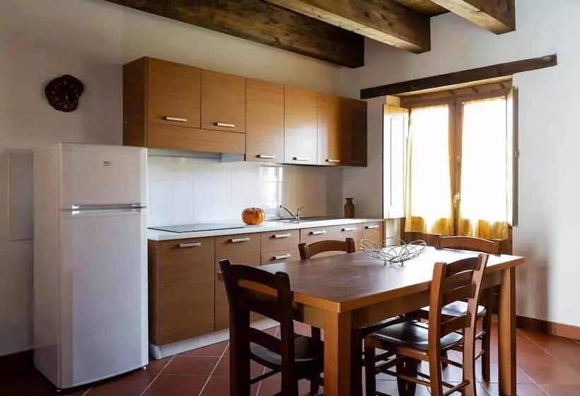 ホテル Albergo Diffuso Quaglietta