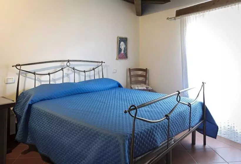 ホテル Albergo Diffuso Quaglietta