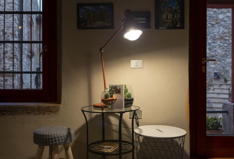 Отель Albergo Diffuso Quaglietta