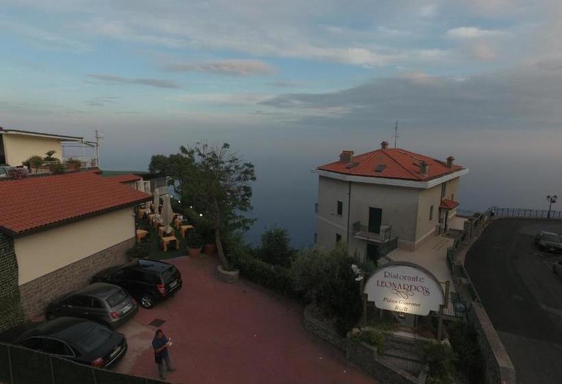 בית מלון כפרי Leonardo S B&b