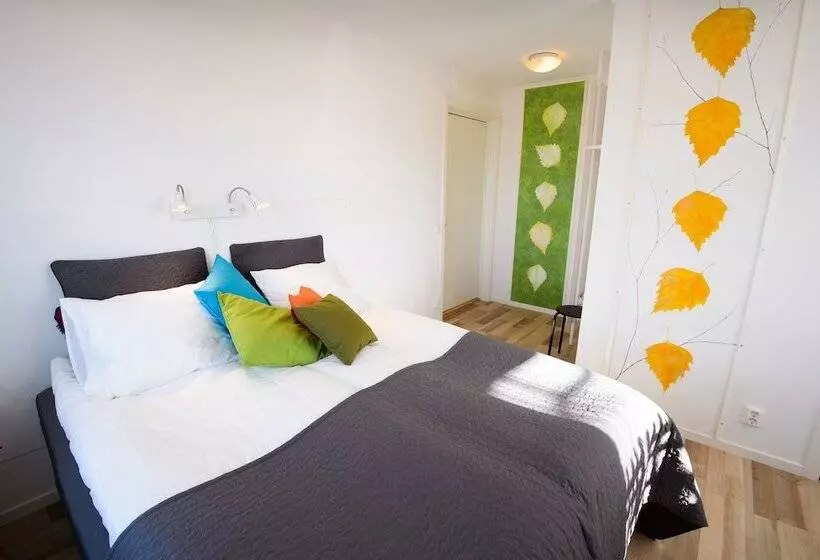 ホテル Knutes Pensionat