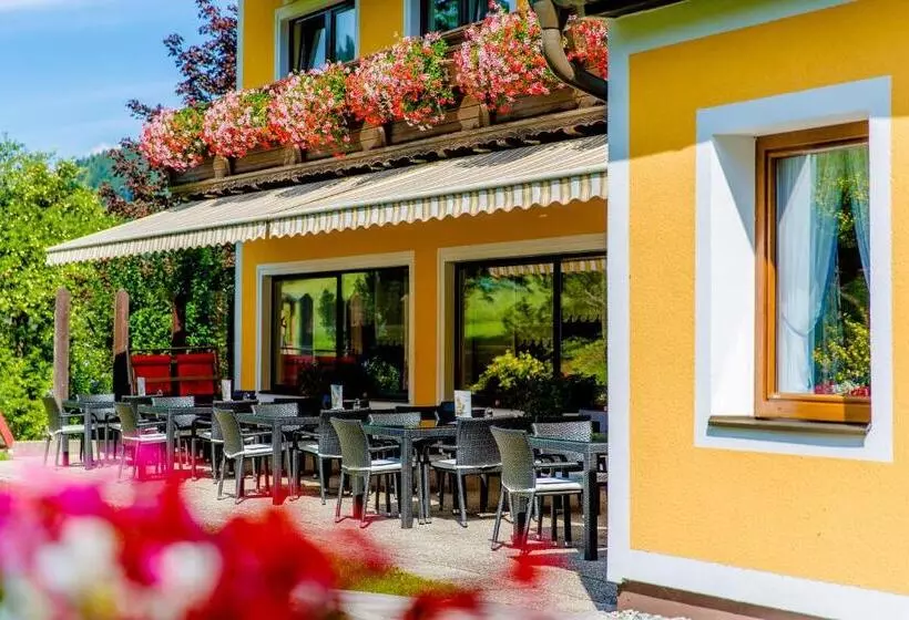 Majatalo Gasthof Landhotel Hubmann