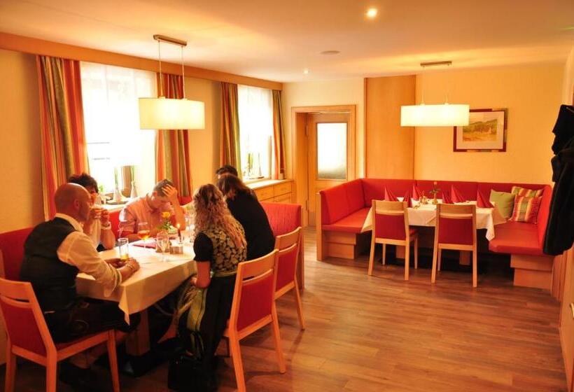 Пансион Gasthof Landhotel Hubmann